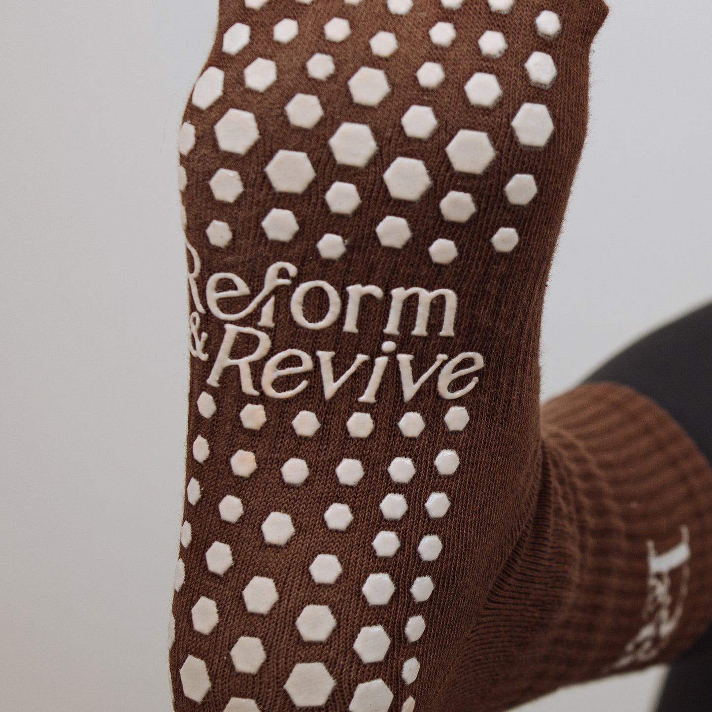 R&R Pilates Grip Socks