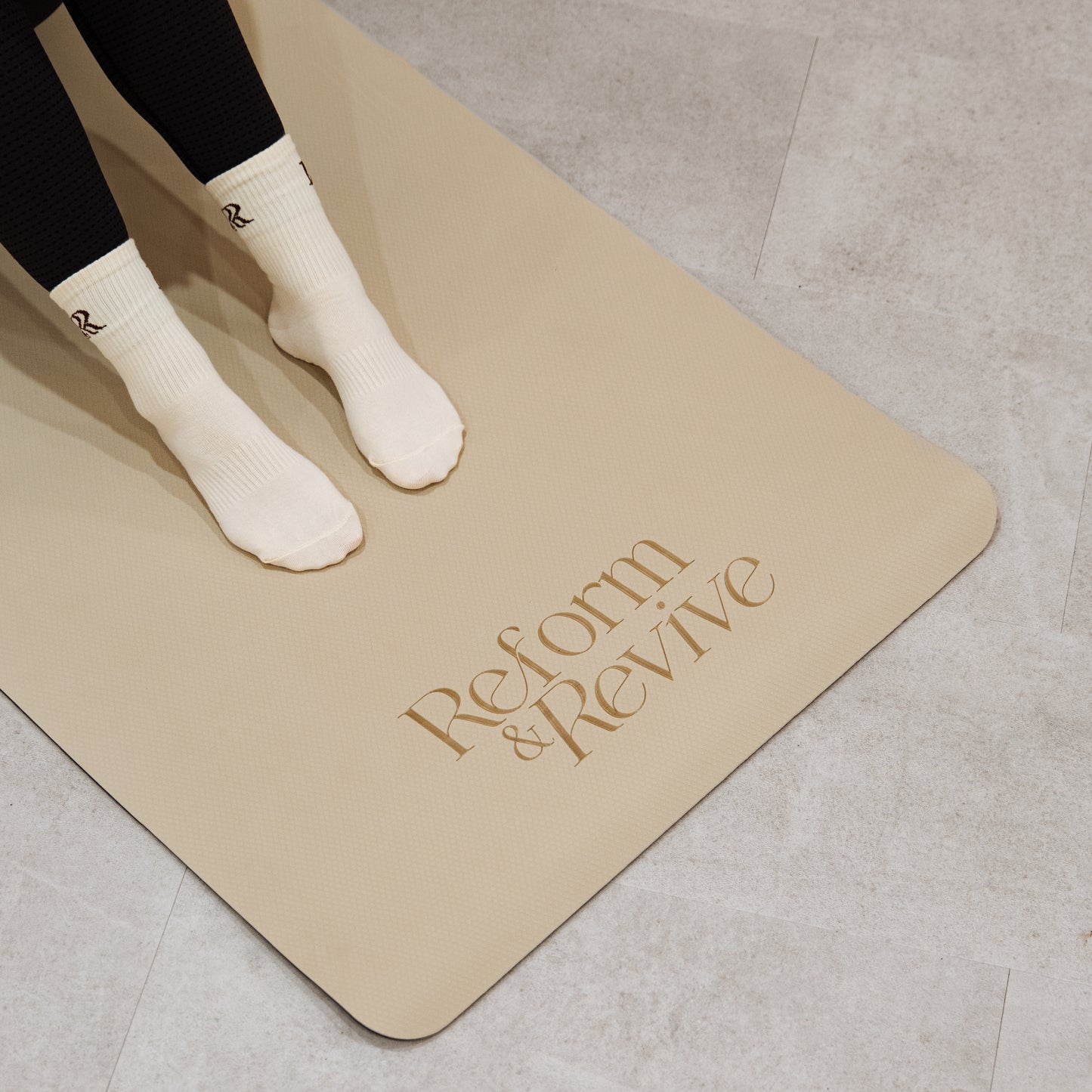 R&R Arch Exercise Mat