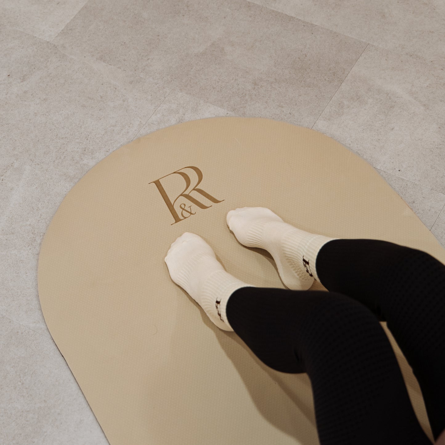 R&R Arch Exercise Mat